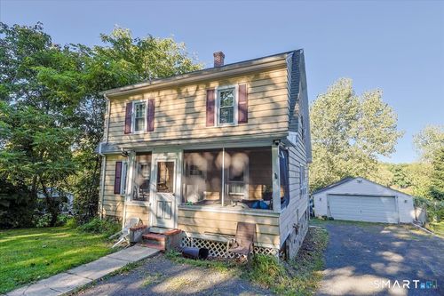 28 Mountainville Rd, Danbury, CT, 06810-8435 | Card Image