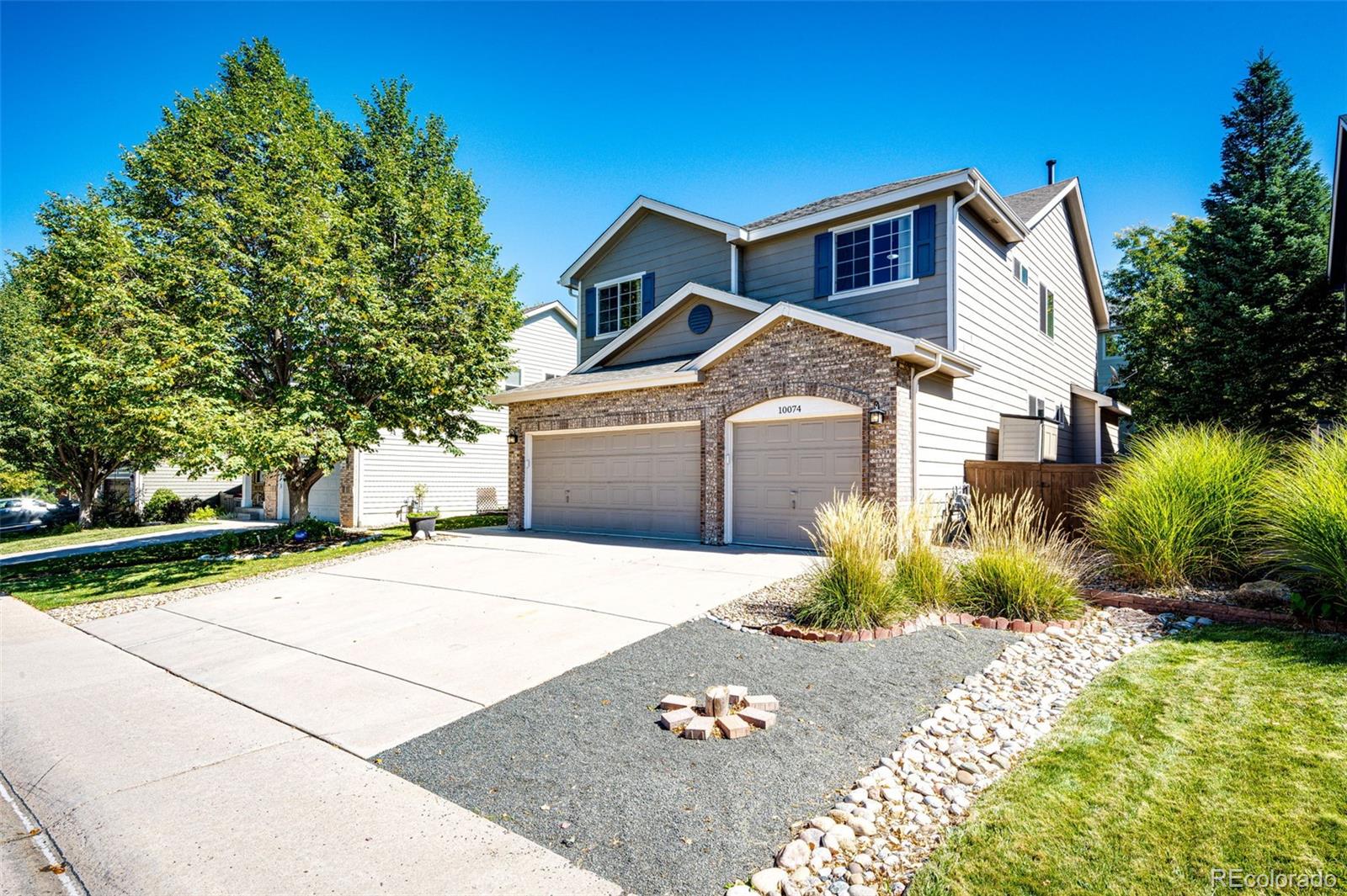 Royal Eagle Ln, Highlands Ranch, CO 80129