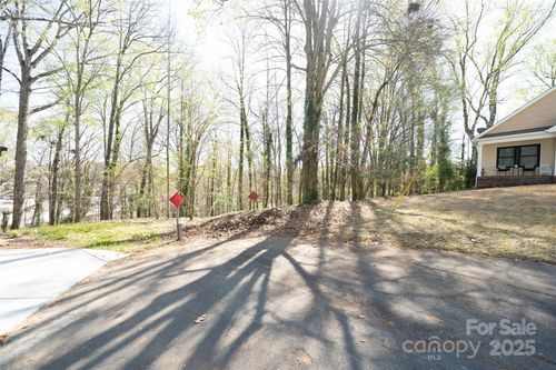534 Pierson Dr, Charlotte, NC, 28205-7304 | Card Image