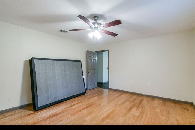 24615 Wilderness Rd, House other with 3 bedrooms, 2 bathrooms and 2 parking in Spring TX | Image 28