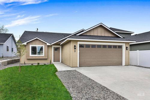 328 Packer Ln, Homedale, ID, 83628-3012 | Card Image