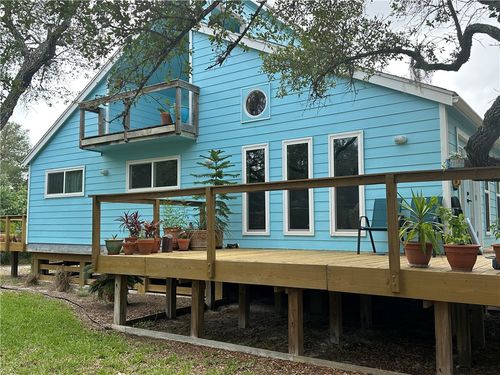24 12th St, Rockport, TX, 78382-7816 | Card Image