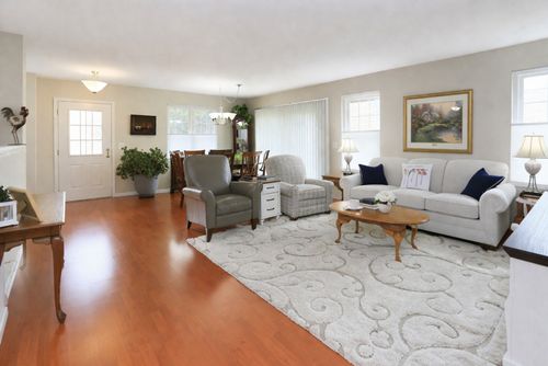 1279 Merrimack Ct, Crystal Lake, IL, 60014-2736 | Card Image