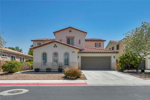 6424 Grayback Dr, North Las Vegas, NV, 89084-2813 | Card Image