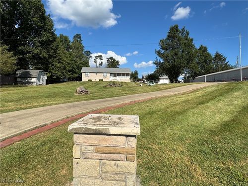 67290 National New Lafferty Rd, Belmont, OH, 43718-9722 | Card Image