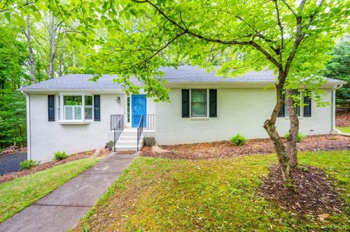 3552 Round Hill Rd, Lynchburg, VA, 24503-3226 | Card Image