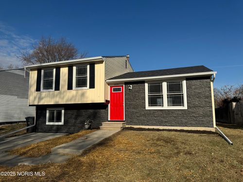 2051 Northridge Dr, Toledo, OH, 43611-2958 | Card Image