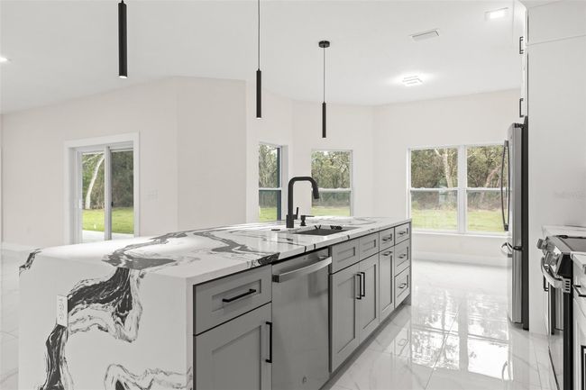 10262 Maybird Ave, House other with 3 bedrooms, 2 bathrooms and null parking in WEEKI WACHEE FL | Image 20