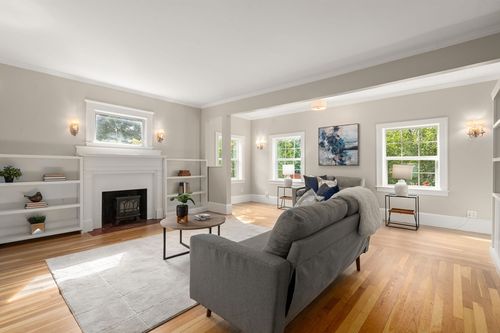 63 Edenfield Ave, Watertown, MA, 02472-3627 | Card Image