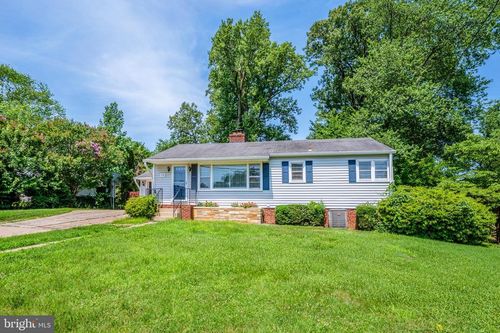 998 N Roosevelt St, FALLS CHURCH, VA, 22046-3634 | Card Image