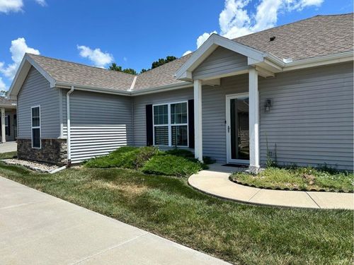 840 Ne 65th Ter, Gladstone, MO, 64118-4761 | Card Image