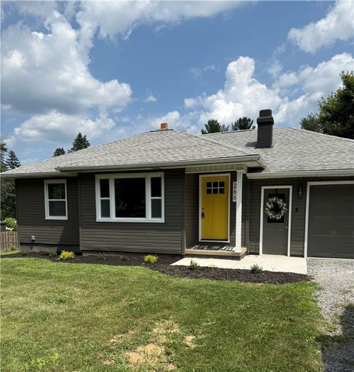 266 Dutch Ln, Hermitage, PA, 16148-2740 | Card Image