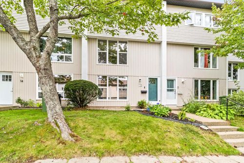 12 Limerick Rd, Halifax, NS, B3P2E2 | Card Image