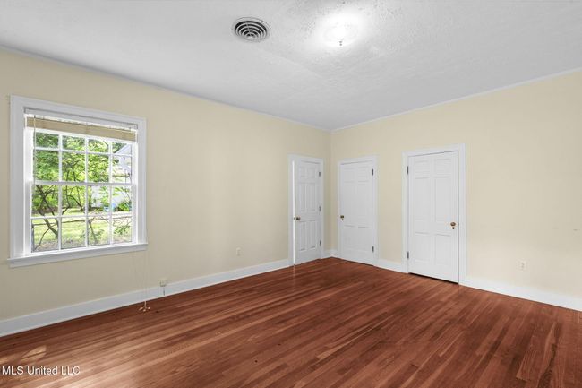 31-web-or-mls-3821 Montrose-30 | Image 26