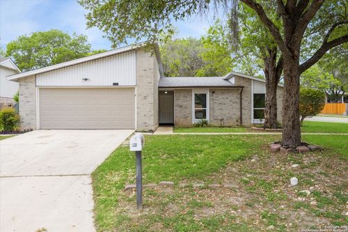 11331 Woollcott St, San Antonio, TX, 78251-3240 | Card Image