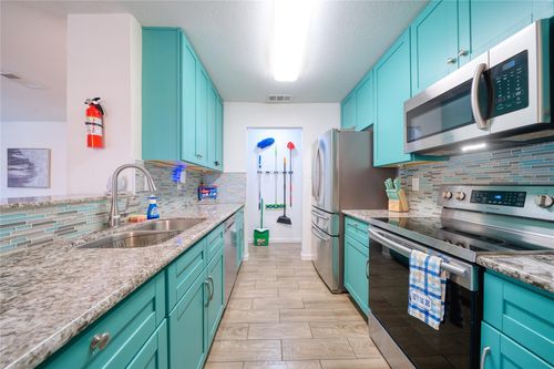 apt-28-10912 Gulf Fwy, Houston, TX, 77034-2425 | Card Image