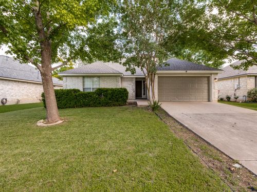 107 Susana Dr, Georgetown, TX, 78628-8732 | Card Image