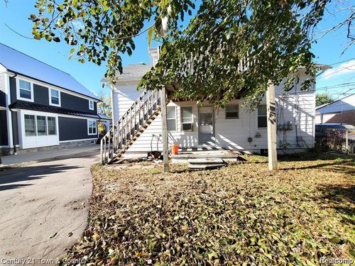 326 N Alice Ave, Rochester, MI, 48307-1813 | Card Image