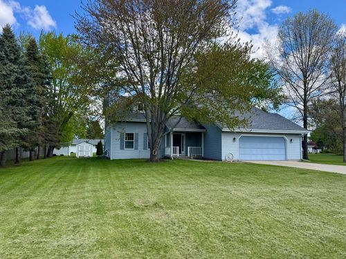 2311 E Lorena Dr, Beloit, WI, 53511-1820 | Card Image