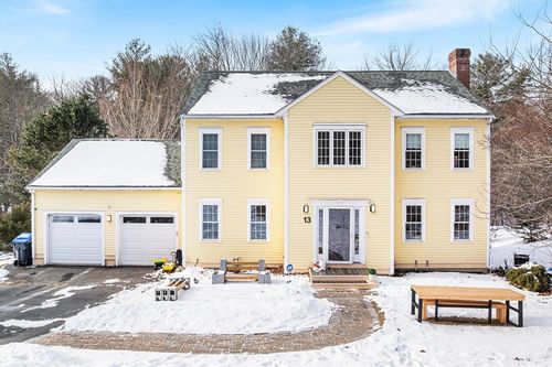 13 Jonathans Way, Upton, MA, 01568-1644 | Card Image