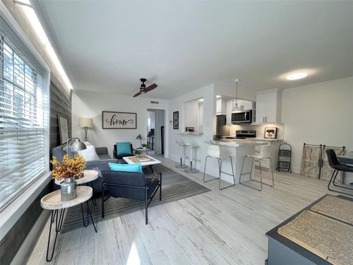 7d-1855 Portsmouth St, Houston, TX, 77098-4300 | Card Image