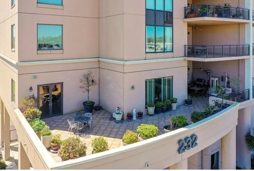 2a-232 Lake Marina Avenue, New Orleans, LA, 70124 | Card Image