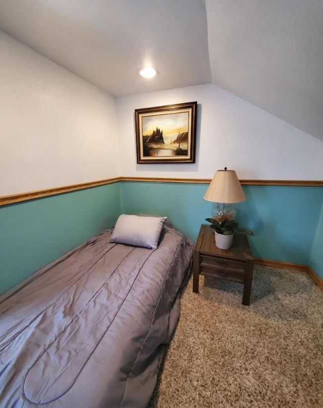 2271 200th Street, Home with 4 bedrooms, 1 bathrooms and 2 parking in Humboldt IA | Image 37