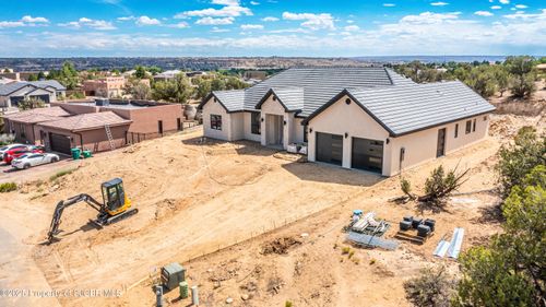 6511 Big Cedar Ave, Farmington, NM, 87402-5229 | Card Image