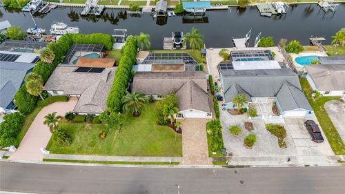 6510 Solitaire Palm Way, APOLLO BEACH, FL, 33572-2116 | Card Image