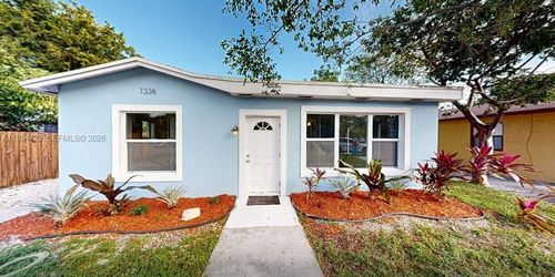 1336 Nw 2nd Ave, Fort Lauderdale, FL, 33311-6040 | Card Image