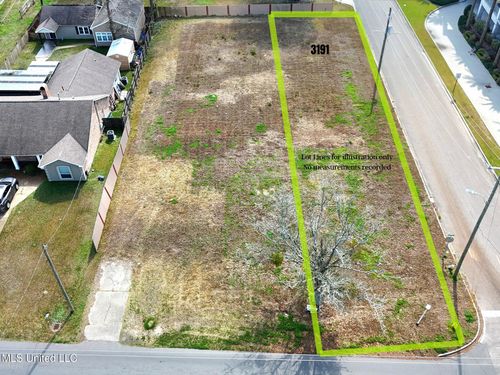 3191 Race Track Rd, D'Iberville, MS, 39540-5326 | Card Image