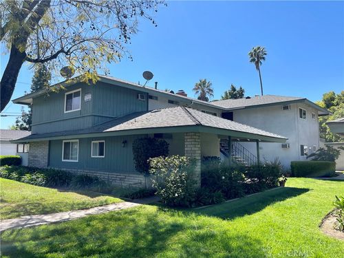 2064 Evergreen St, La Verne, CA, 91750 | Card Image