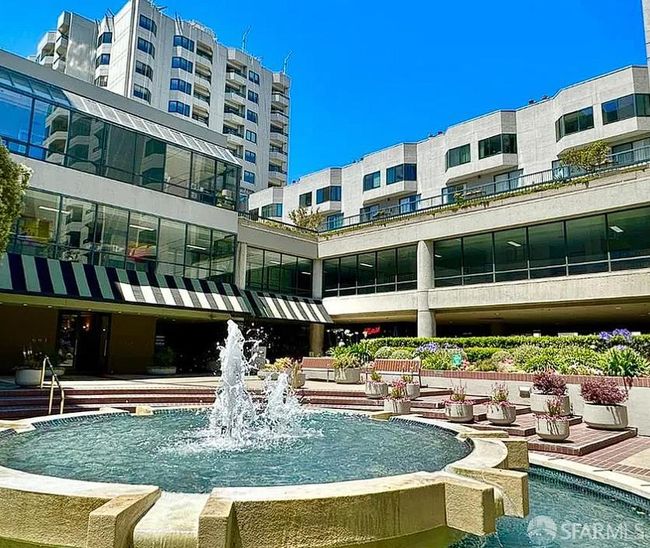 APT-35 - 601 Van Ness Ave, Condo with 2 bedrooms, 2 bathrooms and 1 parking in San Francisco CA | Image 34