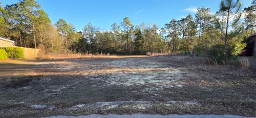 122 Alicia Dr, Crestview, FL, 32536-5296 | Card Image