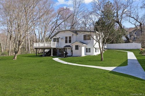 2-300 Waccabuc Rd, Goldens Bridge, NY, 10526-1016 | Card Image