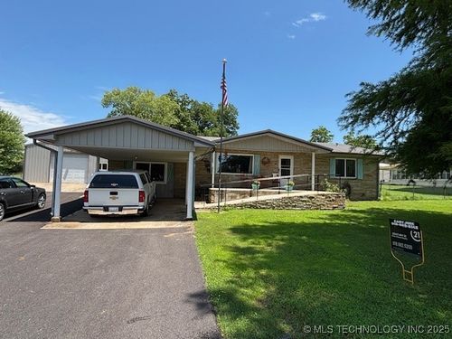 902 Ne Rushwood Dr, Stigler, OK, 74462-1979 | Card Image