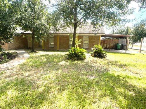 1518 Johanna Dr, Houston, TX, 77055-5067 | Card Image