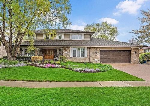 430 Waterford Dr, Willowbrook, IL, 60527-5437 | Card Image