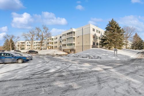 apt-142-130 Demont Ave E, Little Canada, MN, 55117-1544 | Card Image