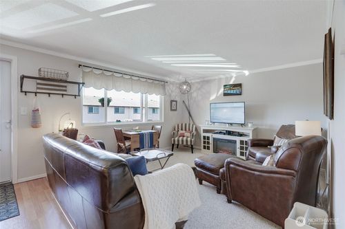 b10-1420 48th, Long Beach, WA, 98631 | Card Image