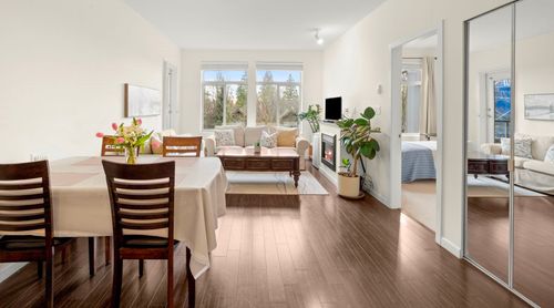 309-15388 101 Avenue, Surrey, BC, V3R4H1 | Card Image