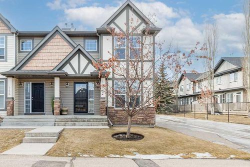 112 Everridge Common Sw, Calgary, AB, T2Y5H1 | Card Image