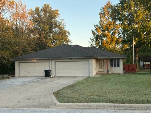 3835-3833-3835 W Sylvania St, Springfield, MO, 65807-5445 | Card Image