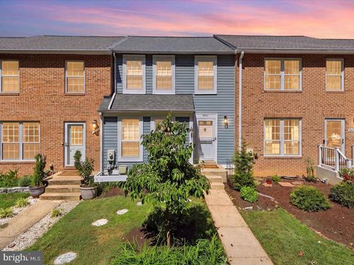 8861 Stonebrook Ln, COLUMBIA, MD, 21046-1427 | Card Image