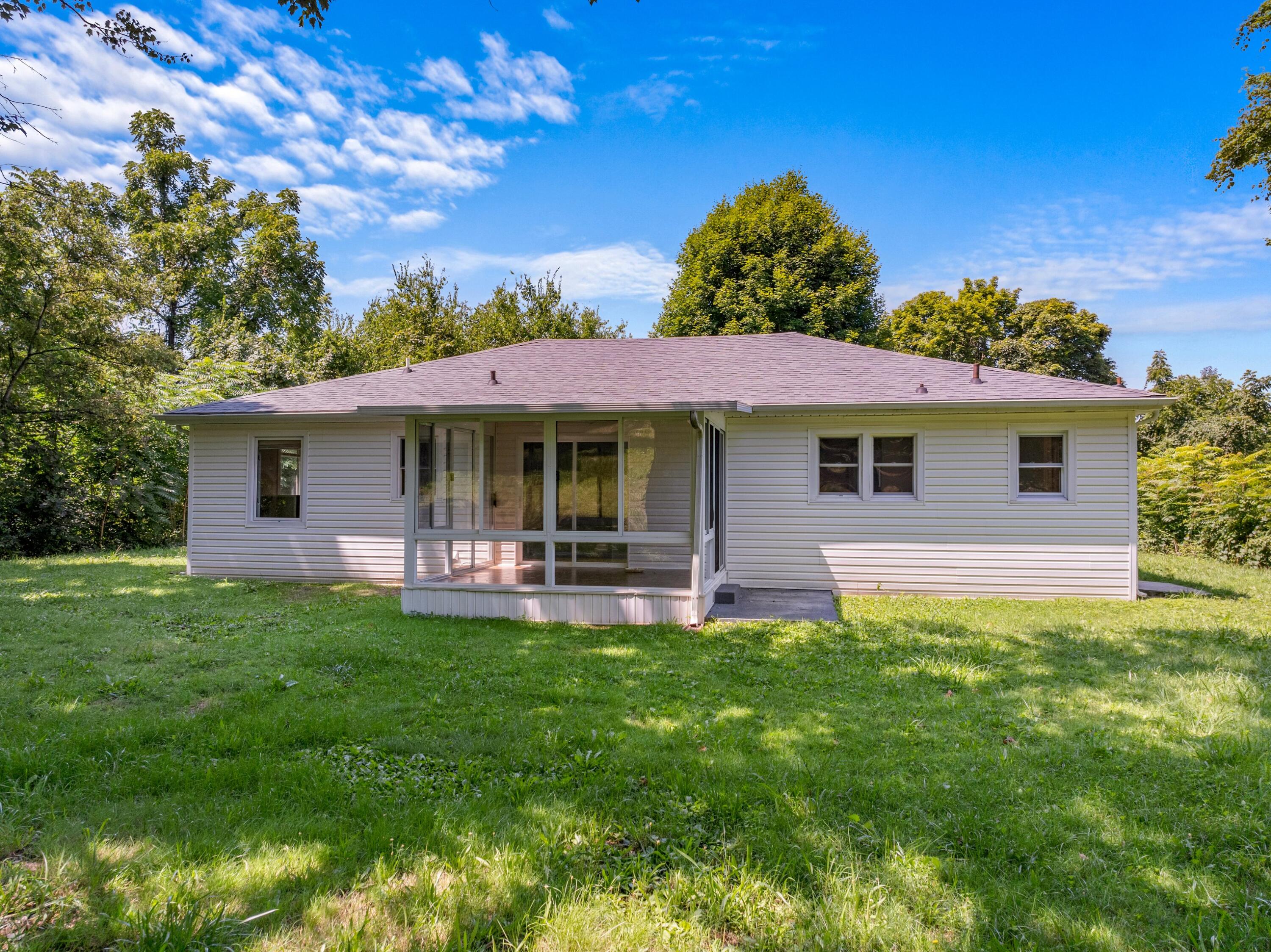 Rogers Rd, Morristown, TN 37813