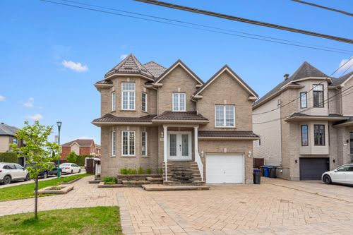 2171 Ch De La Petite-Côte, Laval, QC, H7L5Z4 | Card Image