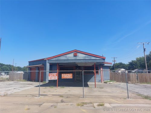 2535 N Martin Luther King Boulevard, Tulsa, OK, 74106 | Card Image