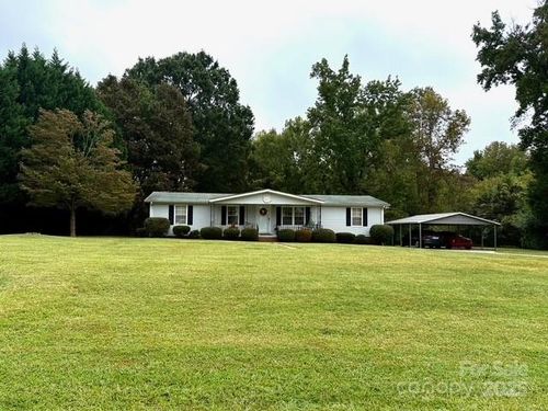 832 Lakehill Rd, Charlotte, NC, 28214-9694 | Card Image
