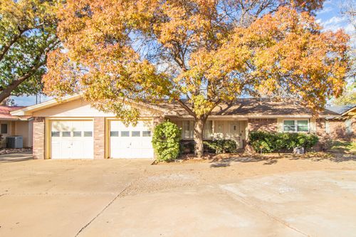 1803 E Buckley St, Brownfield, TX, 79316-4817 | Card Image