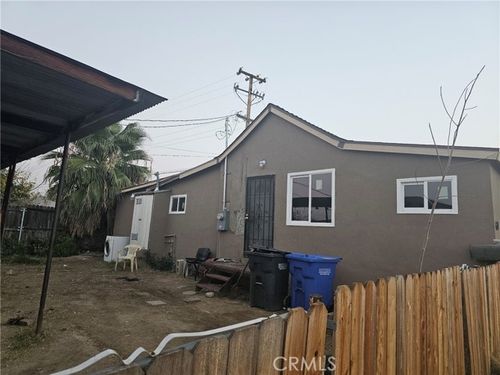 610 4th St, Taft, CA, 93268-2402 | Card Image